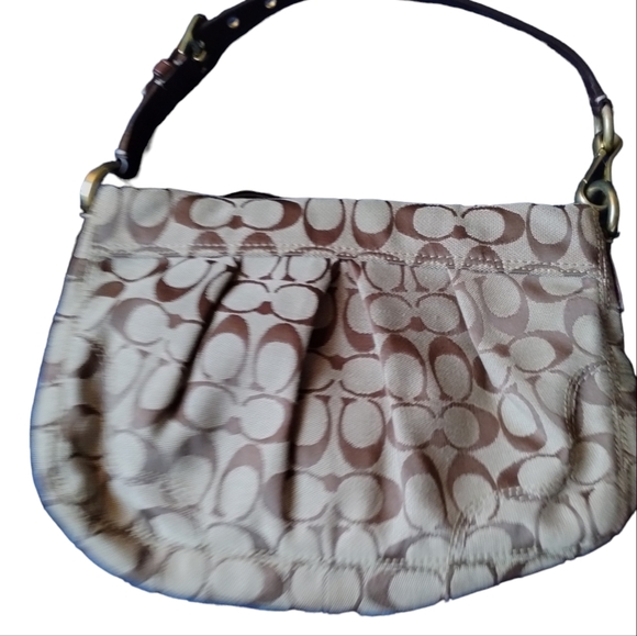 Authentic coach handbag - Picture 4 of 14